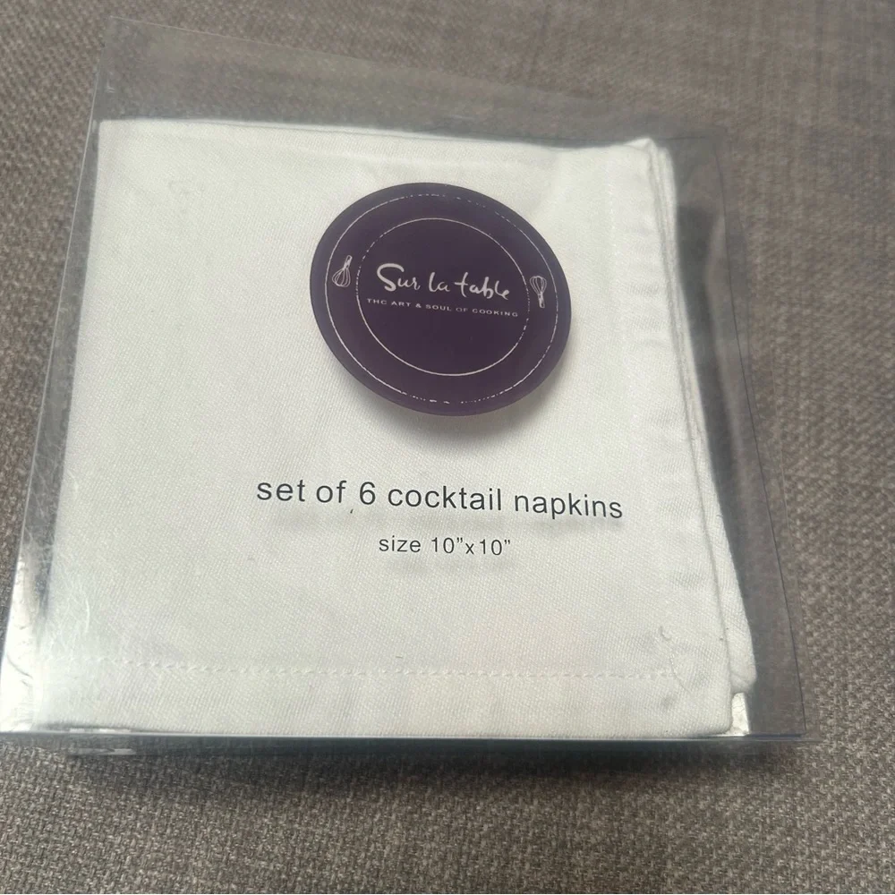 SUR LA TABLE 10-pcs Classic White Cotton ‘TOSS’ Cocktail Napkins #1001255